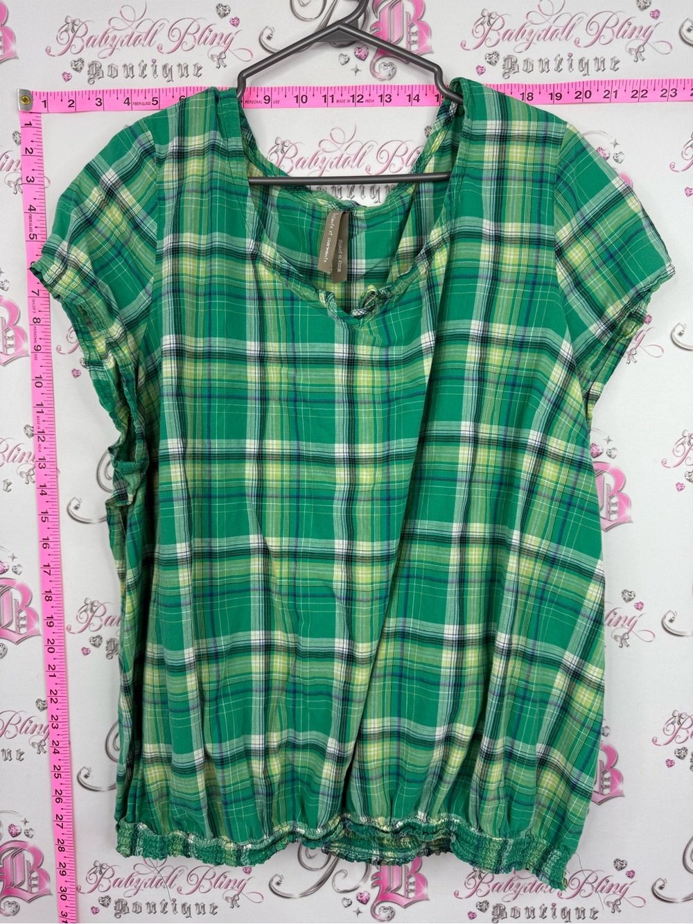Penningtons tshirt top Green Plaid Short-Sleeve Blouse